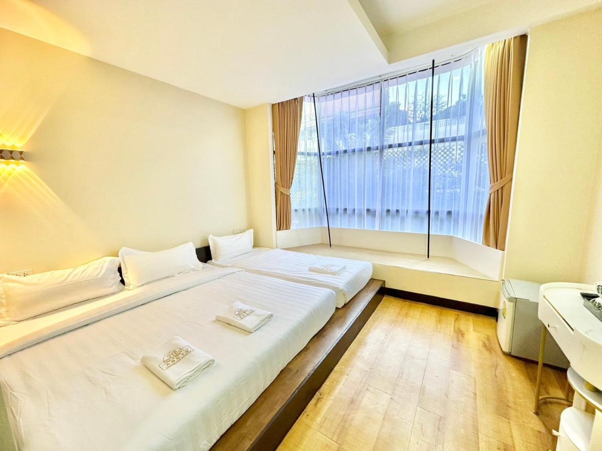 Abc So Hotel Bangkok Buitenkant foto