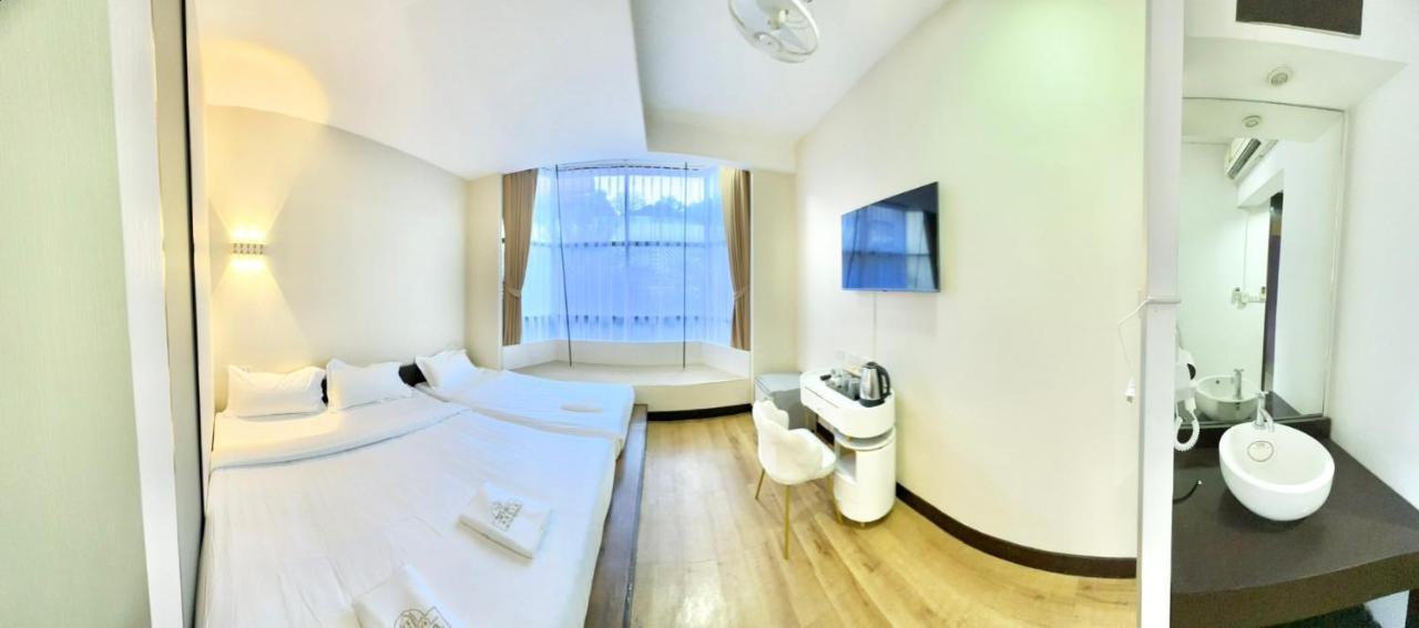 Abc So Hotel Bangkok Buitenkant foto